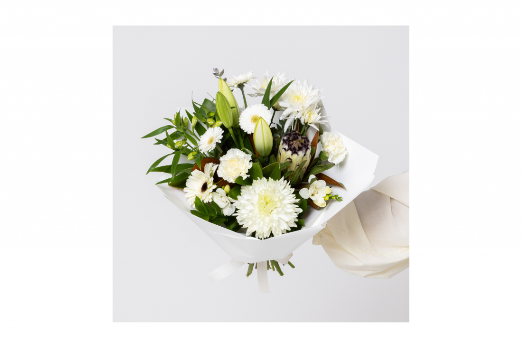 Father's Day Gift Guide - Seasonal Neutral Bouquet